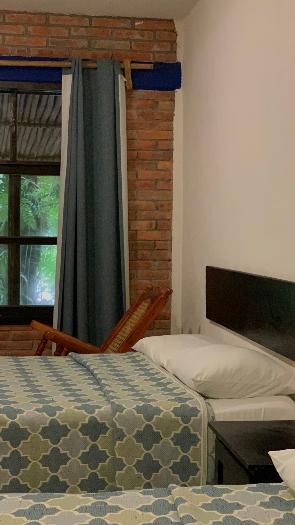 Habitación doble con dos camas matrimoniales